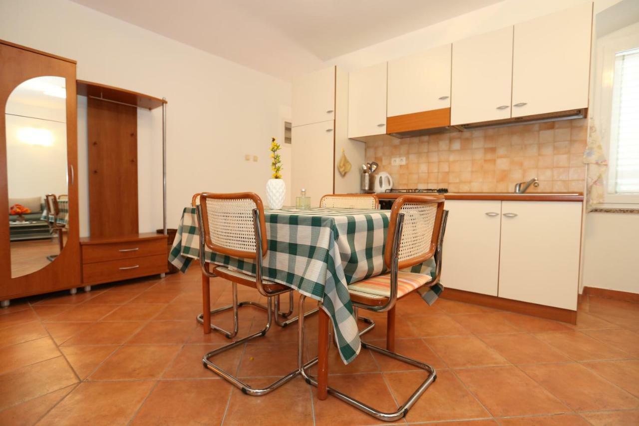 Apartment By The Sea Baška Zewnętrze zdjęcie
